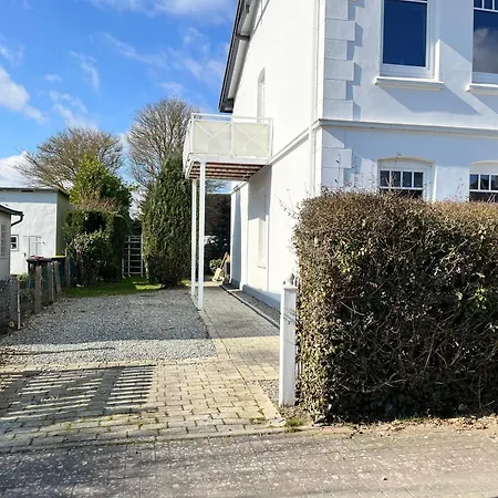 Apartment Haus Sonnenhof Sonnenhof 1 - Emil Kellenhusen